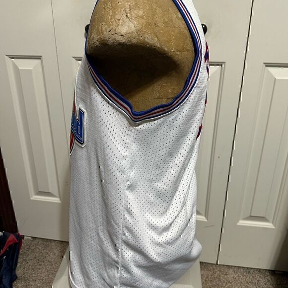 Warner Bros Tune Squad 1/3 Tweety Mens Small Basketball Jersey - Picture 5 of 5